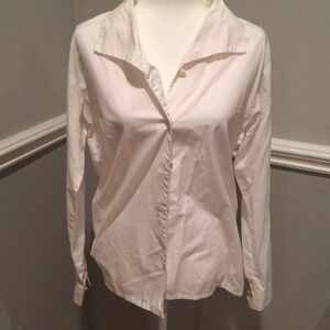 Long sleeve button up top​